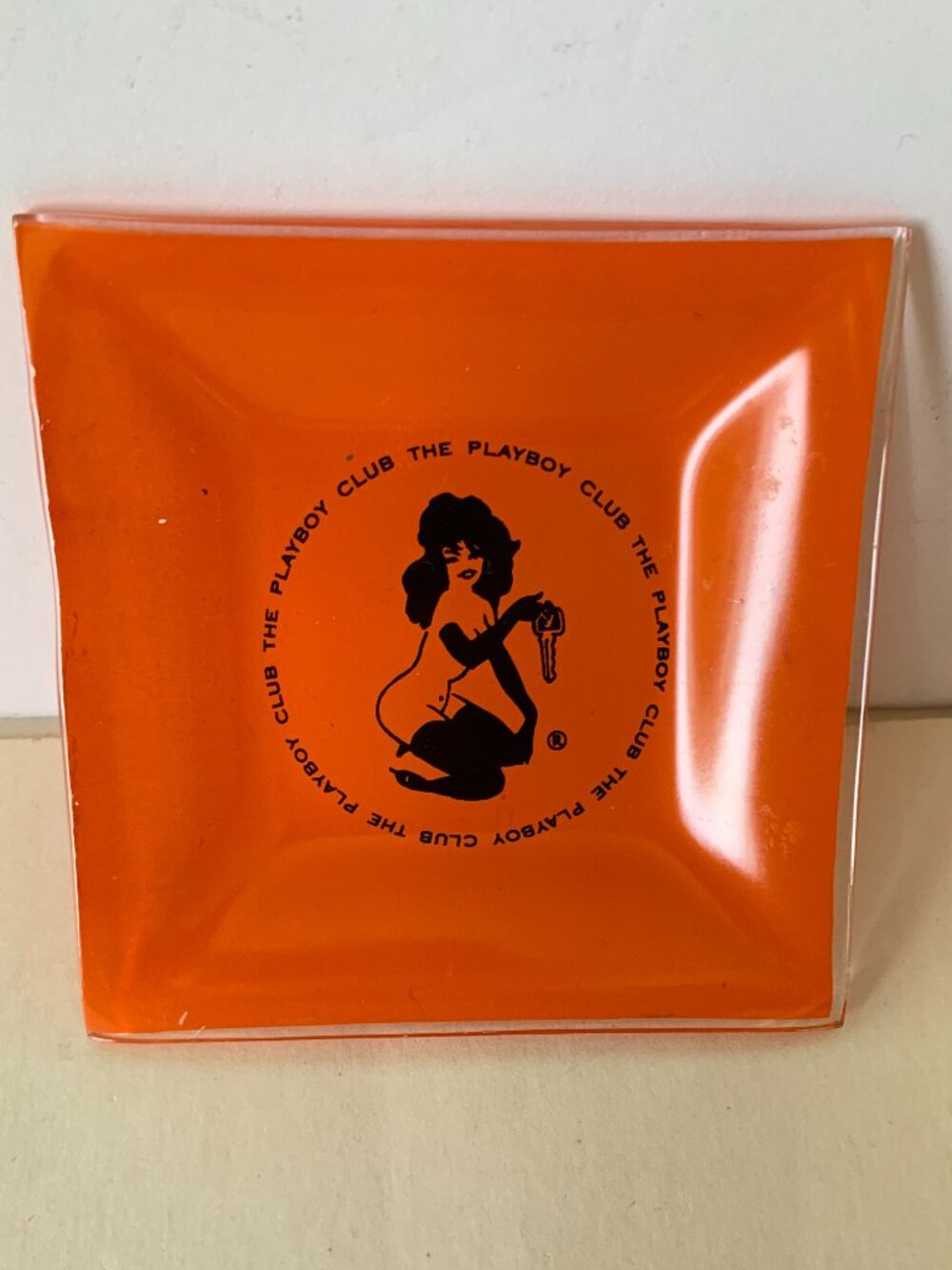 THE PLAYBOY CLUB ORANGE ASHTRAY KEY HOLDER TRAY 1960s
